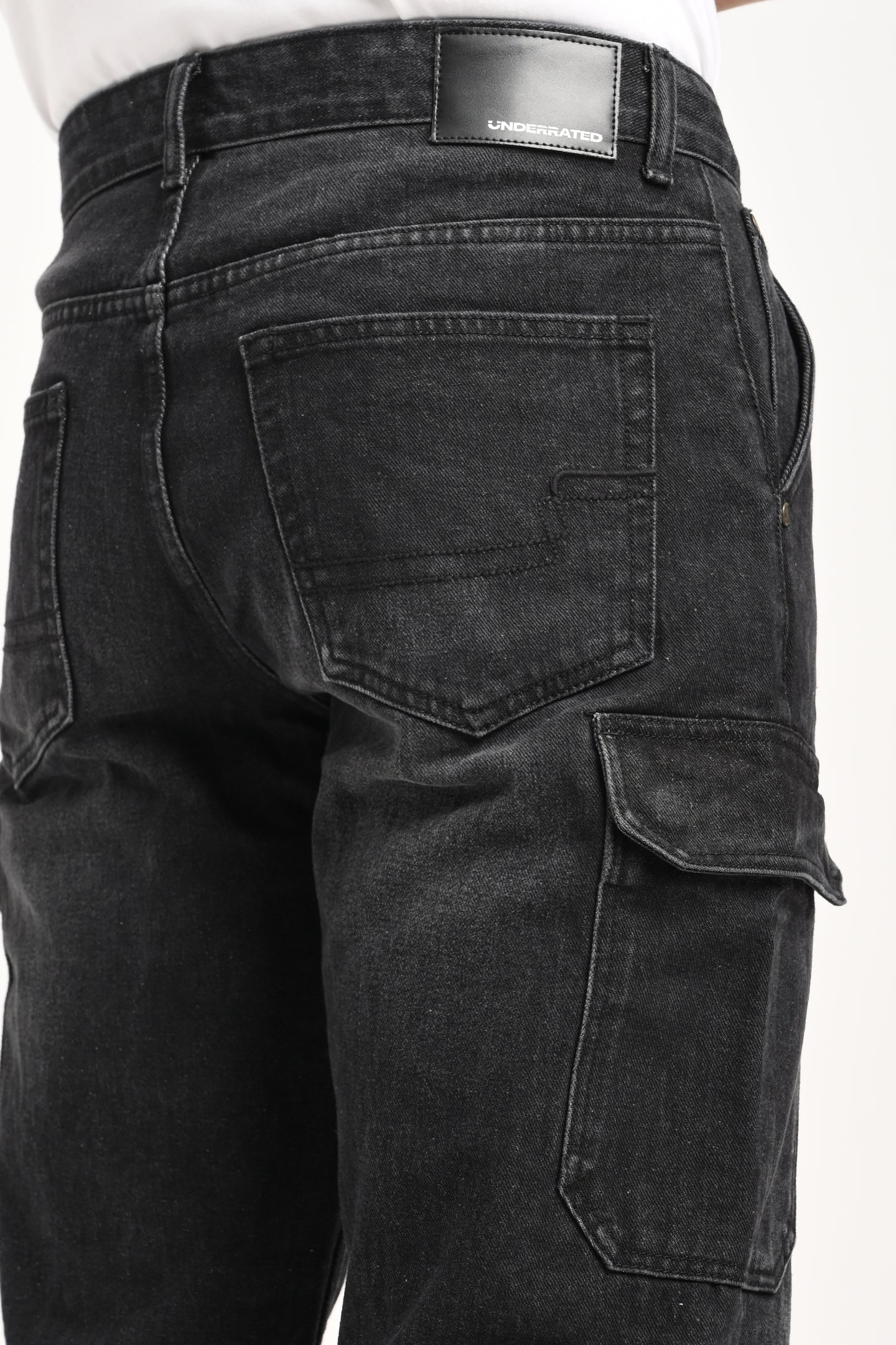 Black Cargo Jeans For Men - Mid Rise Relaxed Fit Pic 7