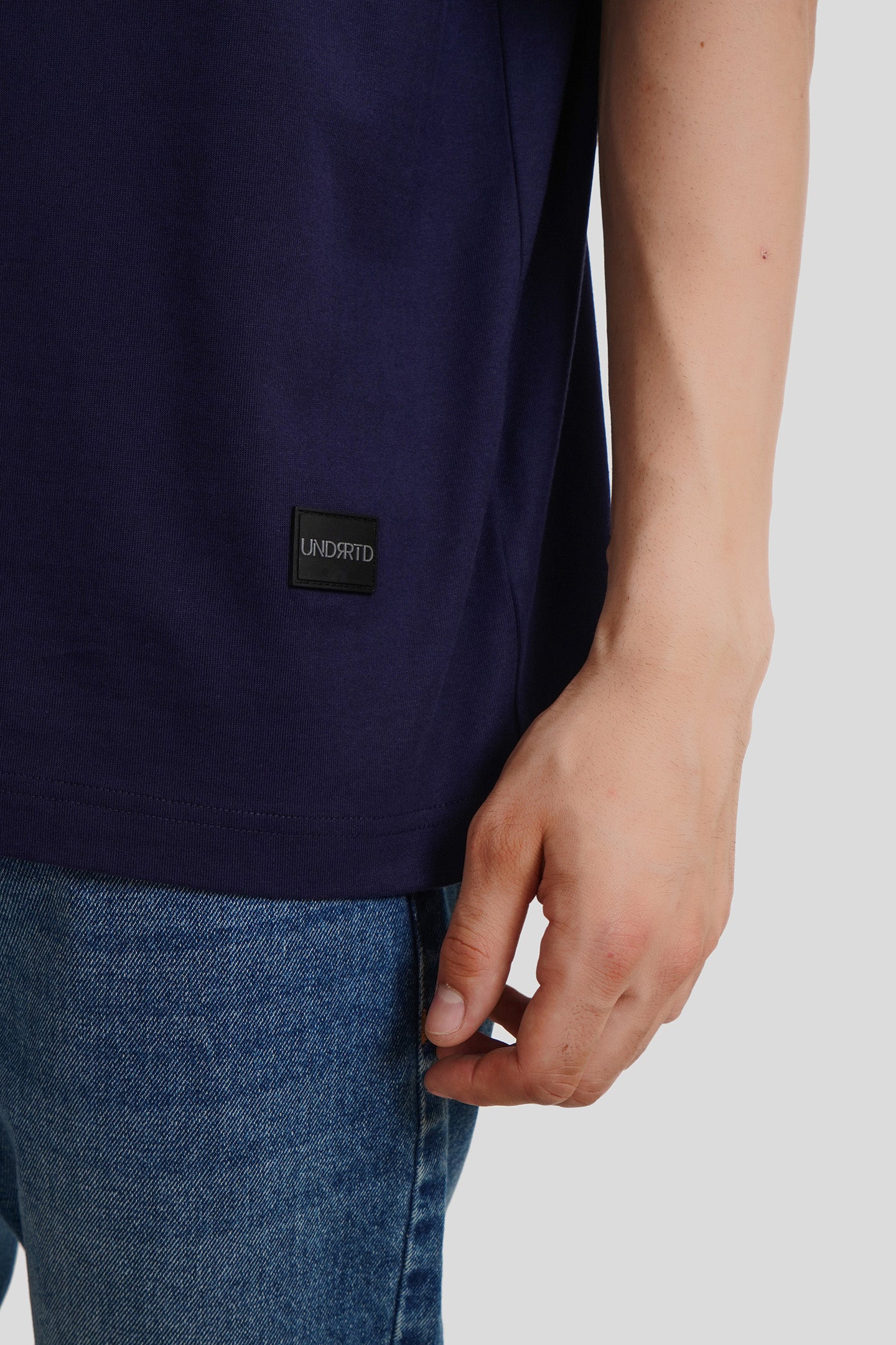 Abstract Disconnected Mind Print Navy Blue Baggy Fit T-Shirt Men Pic 3