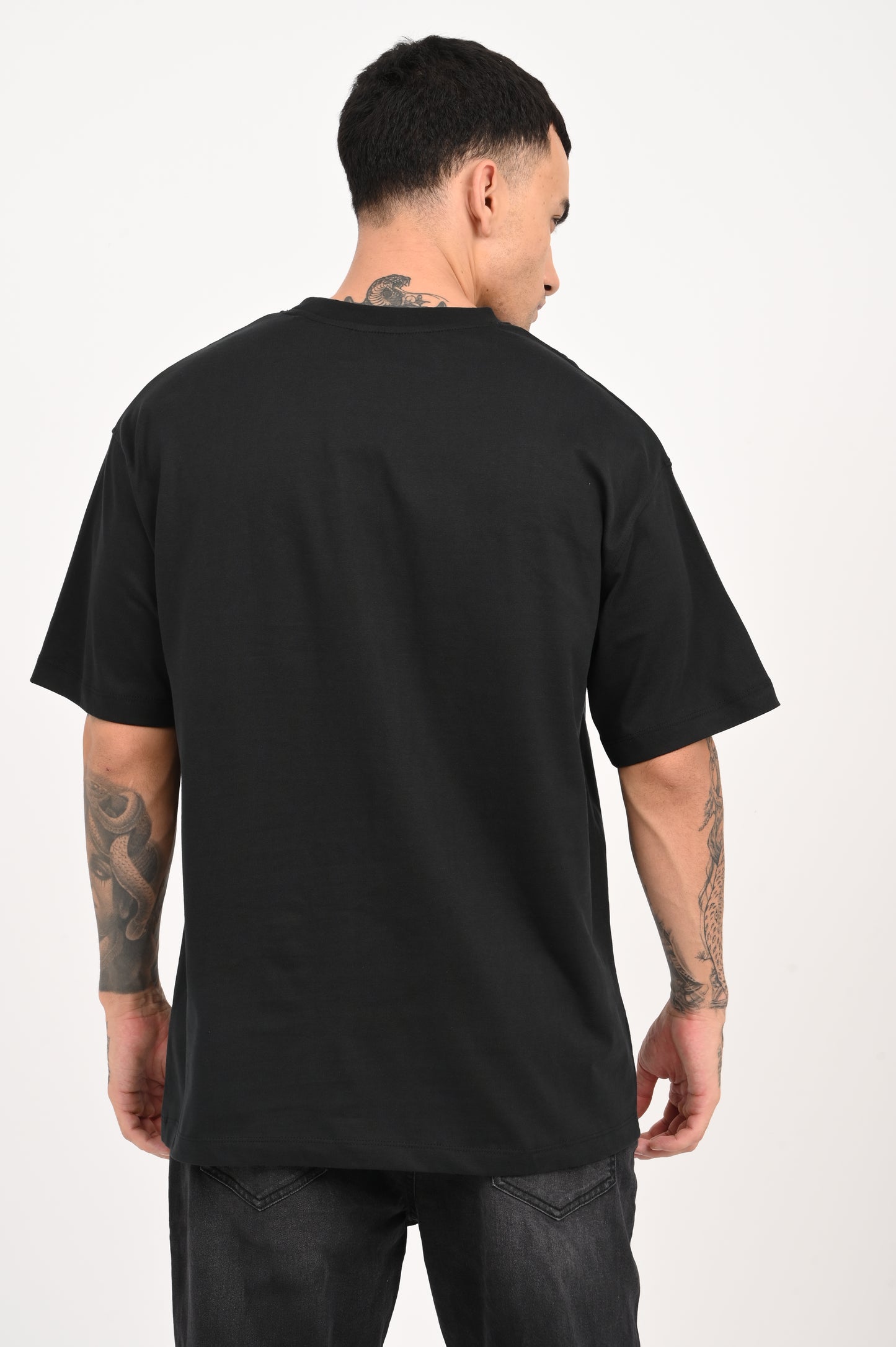 Level Up Silhouette Print Black Oversized Fit T-Shirt Men Pic 3