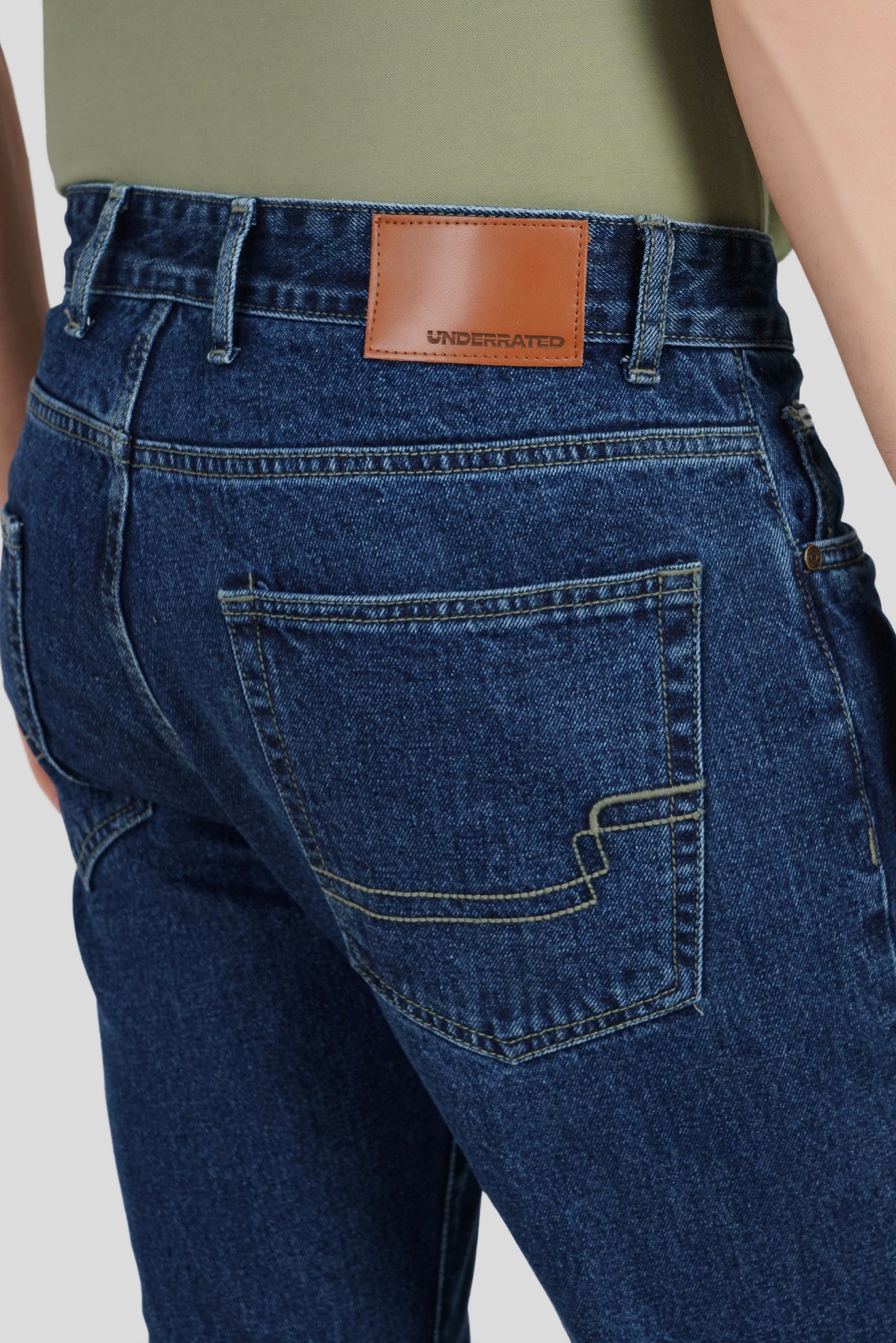 Indigo Mid Rise Men's Straight Jeans Pic 5