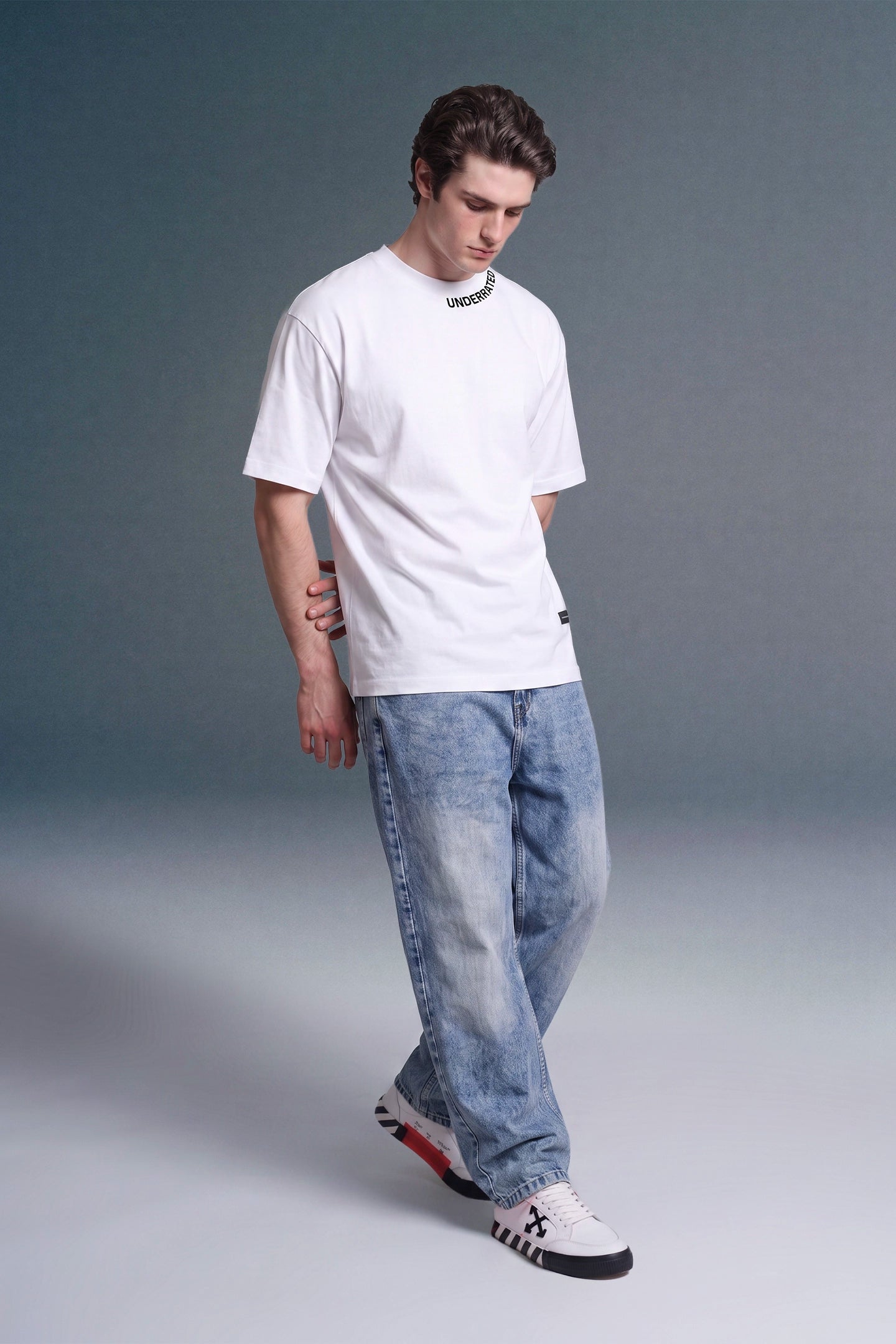 Light Wash Indigo Baggy Fit Jeans