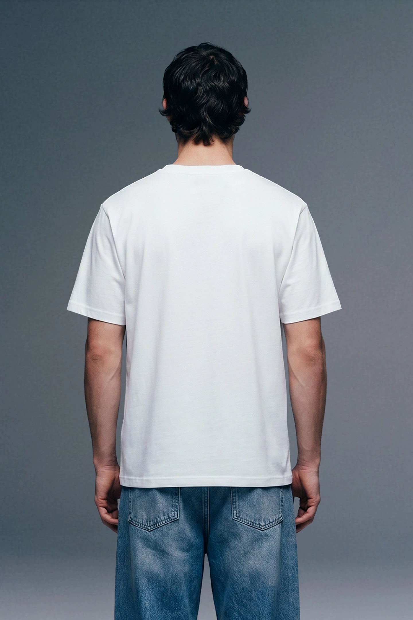 Underrated Curve White Regular Fit T-shirt