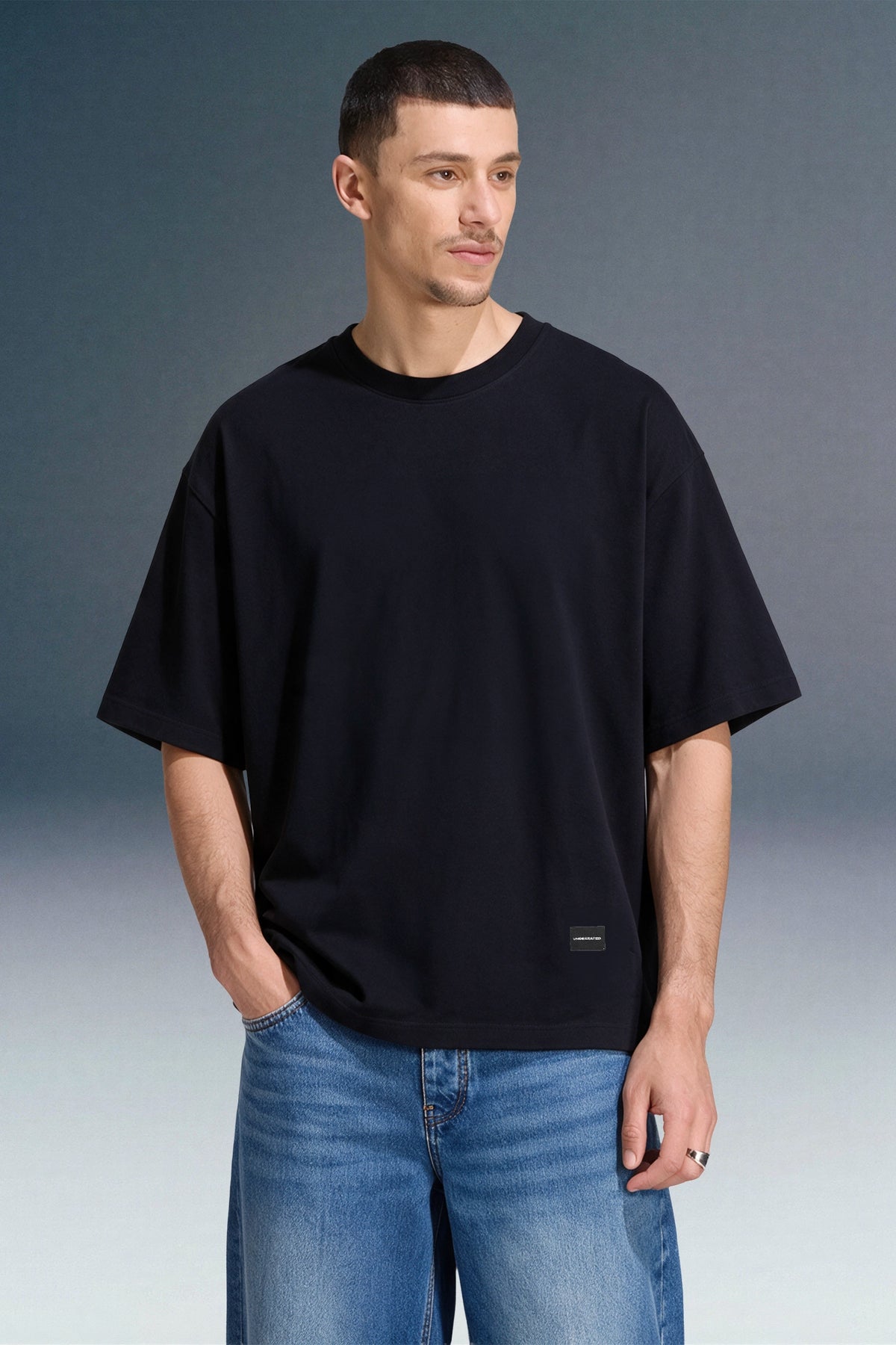 Turning Back Black Oversized T-shirt