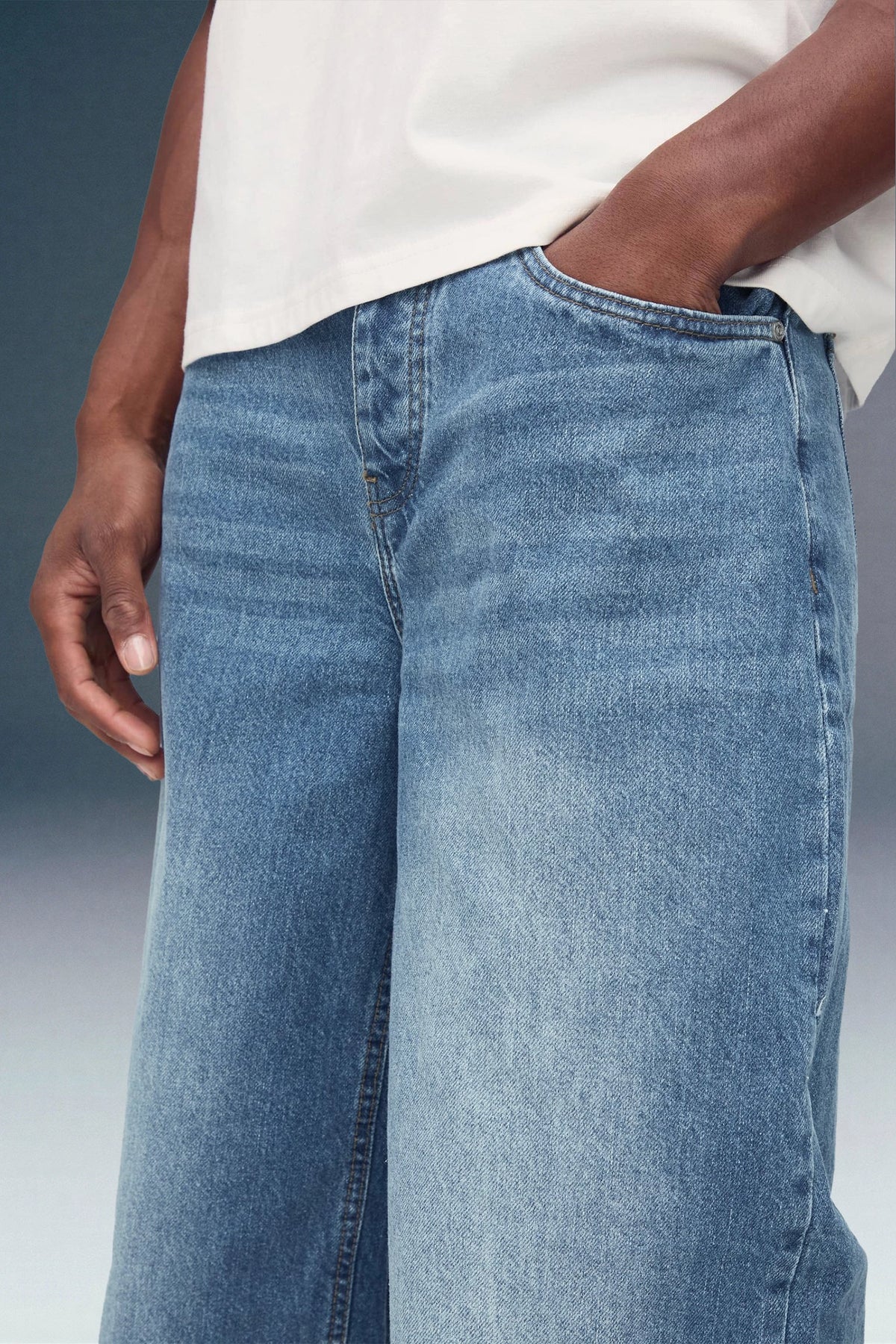 Light Blue Baggy Rigid Jeans