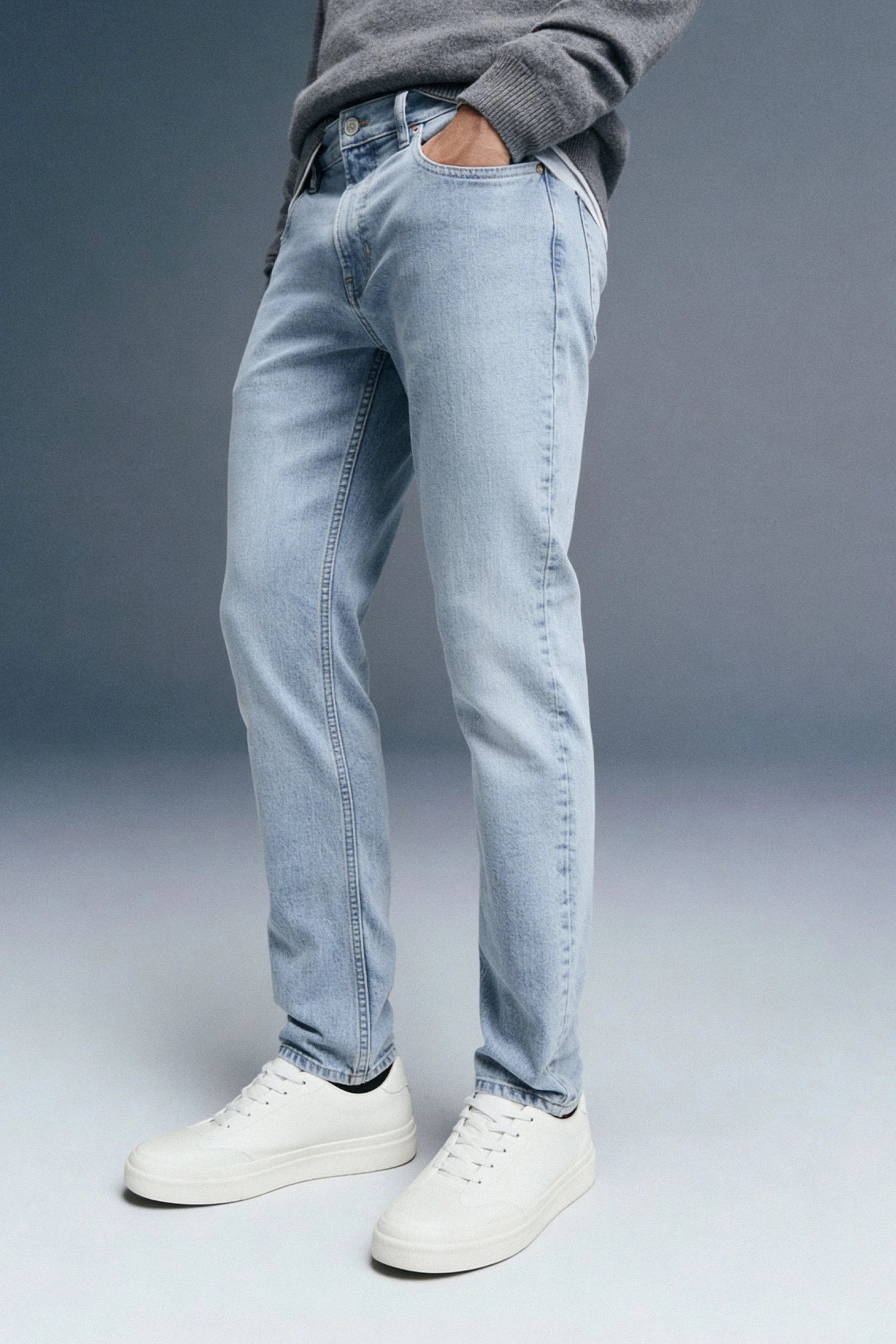 Sky Blue Low Rise Men's Slim Fit Jeans