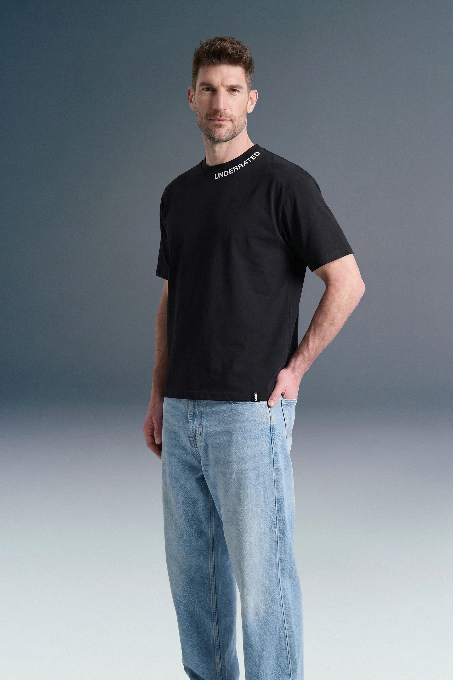 Underrated Curve Black Regular Fit T-shirt