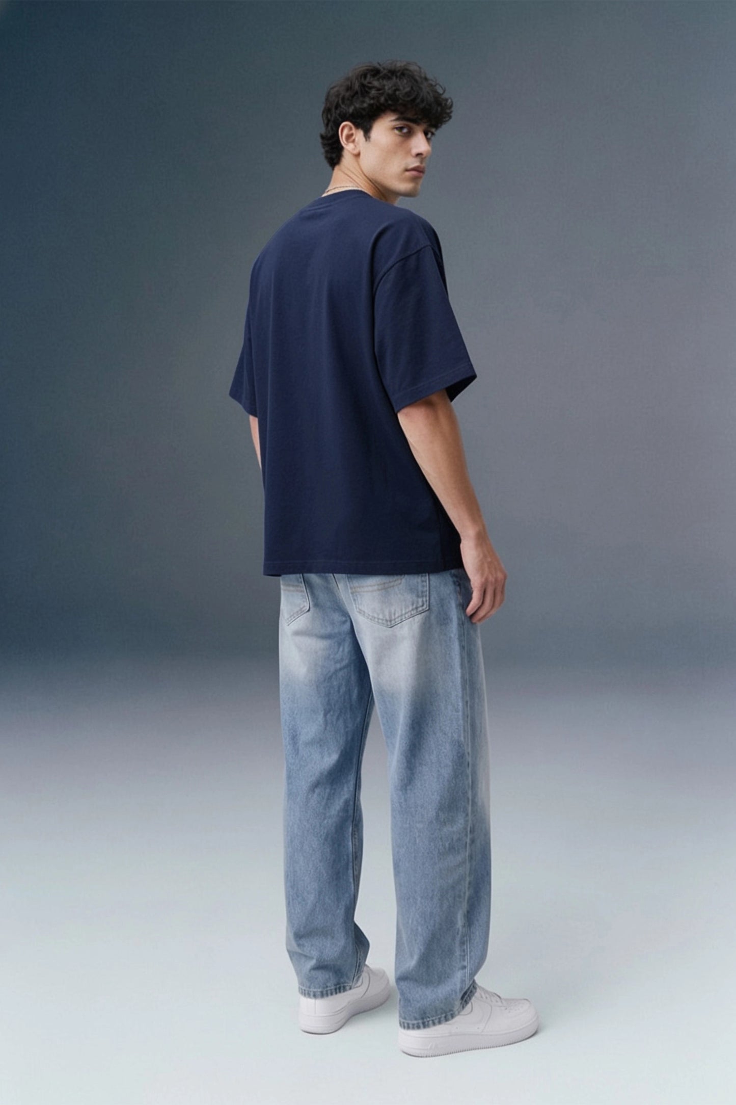 Underrated Pendant Navy Oversized T-shirt