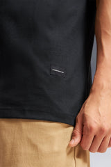 Black Oversized T-Shirt Close-Up Detail | Premium Cotton Fabric | Underrated Club
