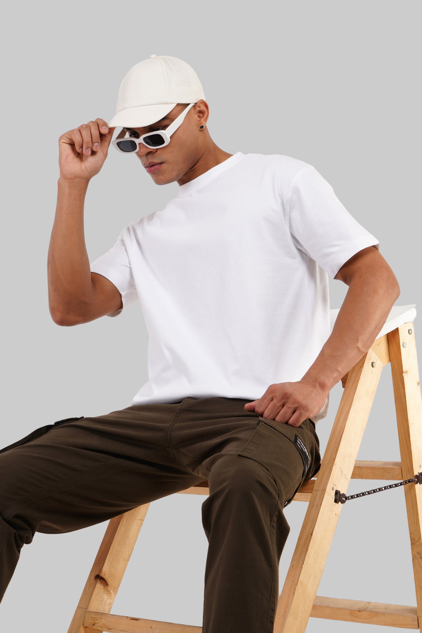 URC Racing Club White Oversized Fit T-Shirt Men Pic 4