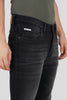 Black Mid Rise Men's Slim Fit Jeans Pic 5