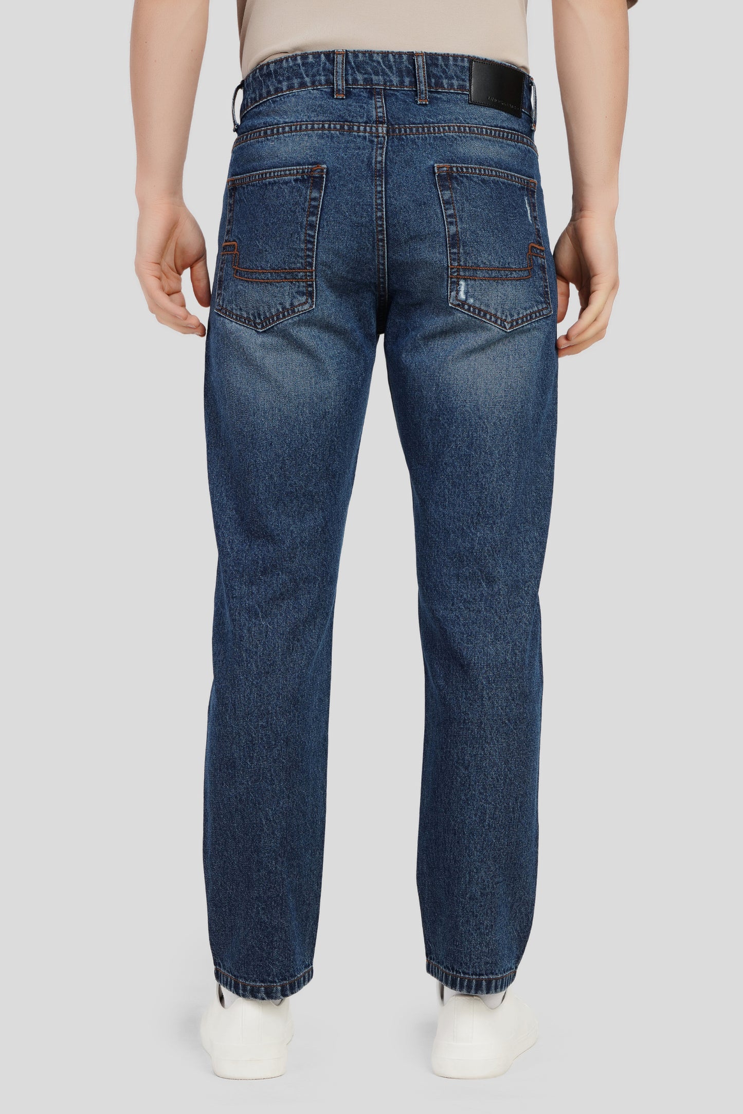 Blue Mid Rise Distressed Men's Relaxed Jeans Pic 3