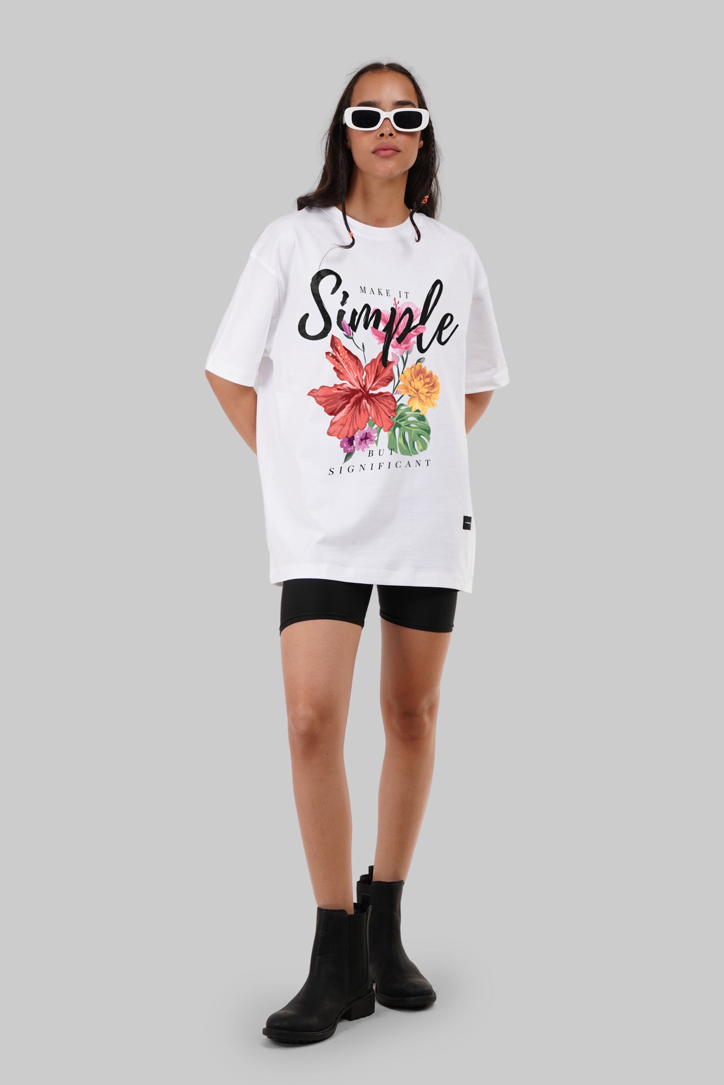 Simple Flowers White Oversized Fit T-Shirt Women Pic 3