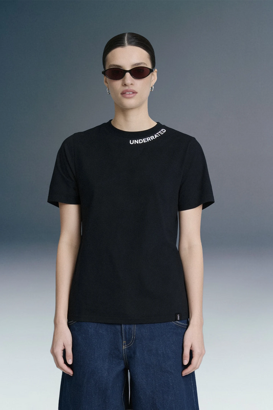 women's Minimal Black Streetwear Outfit with Relaxed Fit Shorts