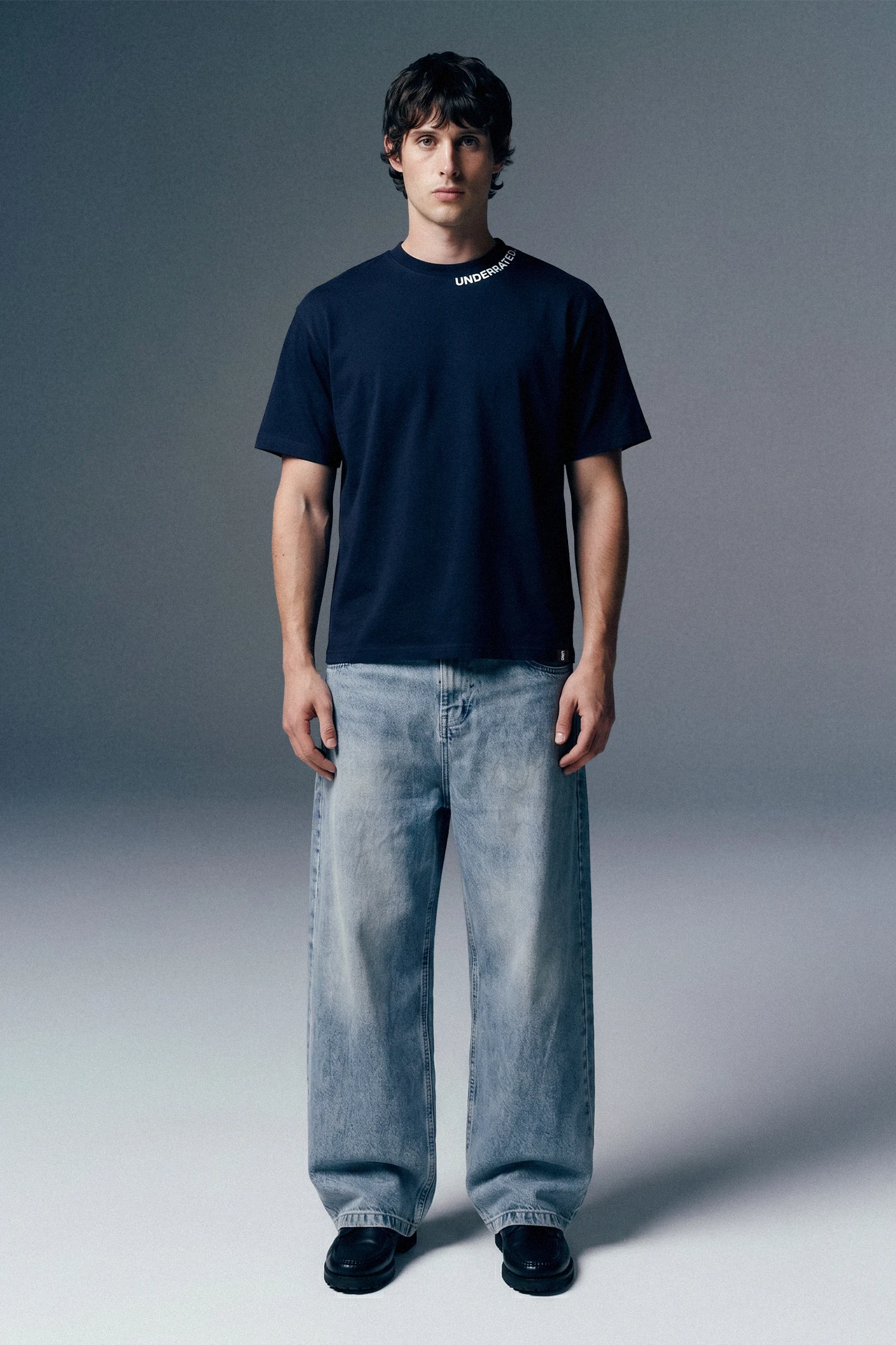 Underrated Curve Navy Blue Regular Fit T-shirt