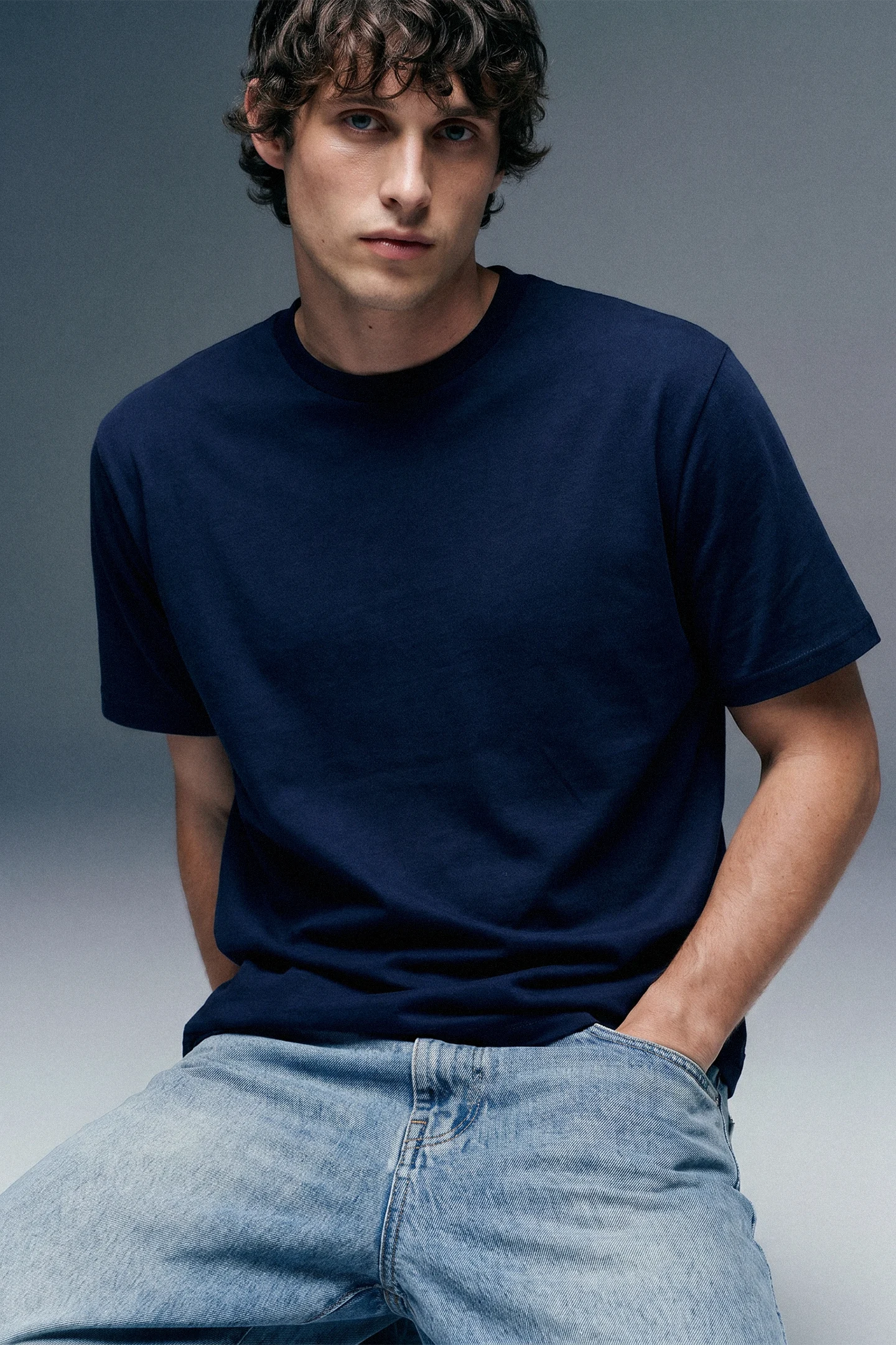 Solid Navy Blue Half Sleeves T-Shirt For Men Regular Fit