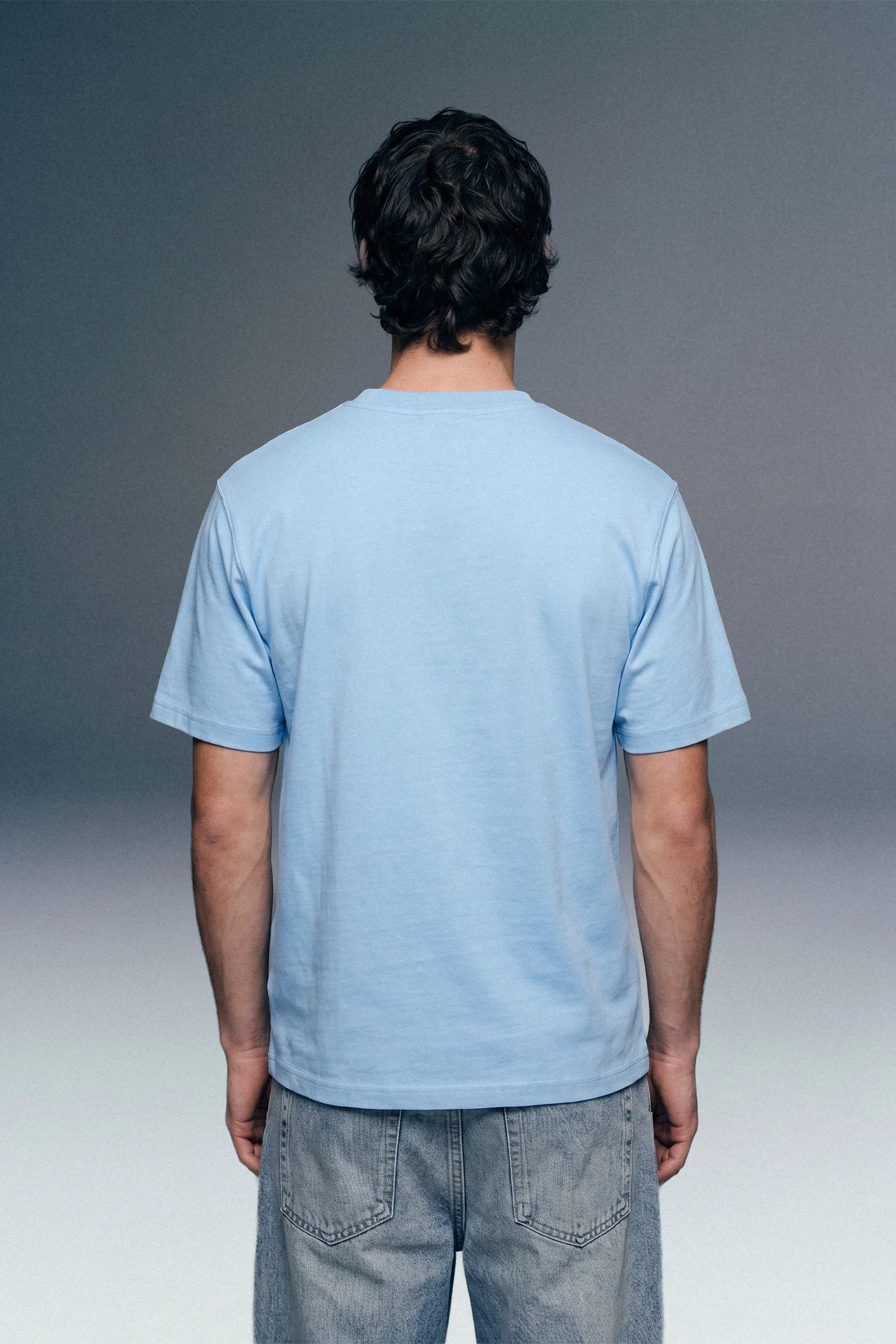 Underrated Curve Sky Blue Regular Fit T-shirt