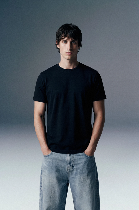 Solid Black Half Sleeves T-Shirt For Men Regular Fit