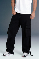 Men’s Oversized Black Cargo Pants with Relaxed Streetwear Fit